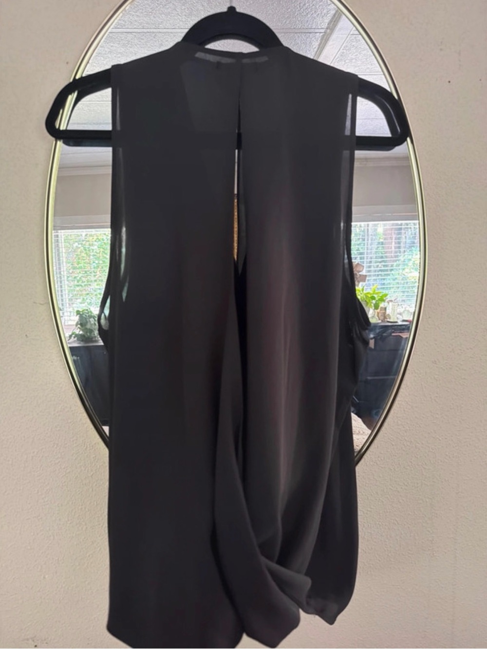 METAPHOR Sleeveless Beaded V-Neck Black Top Vintage